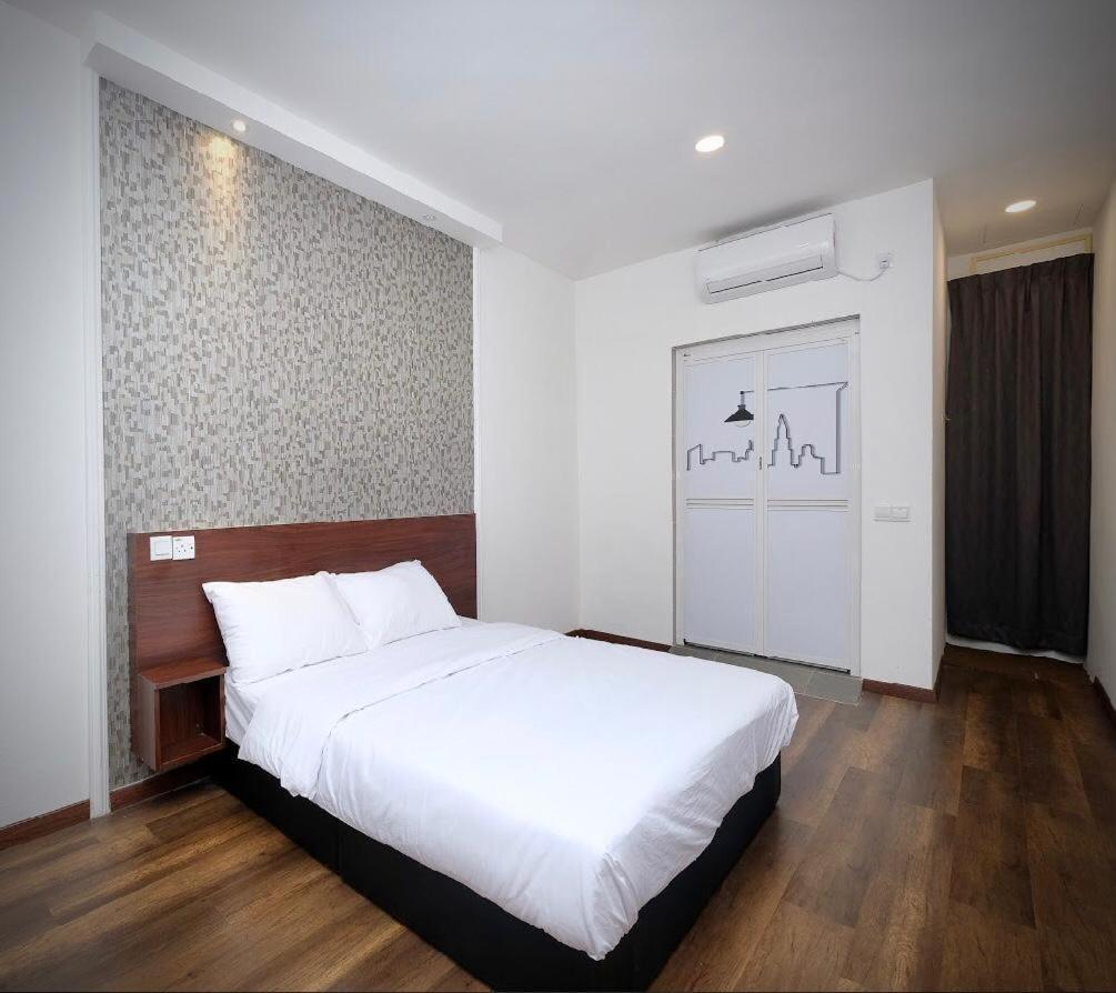Atabara Boutique Hotel Kuantan Exterior photo