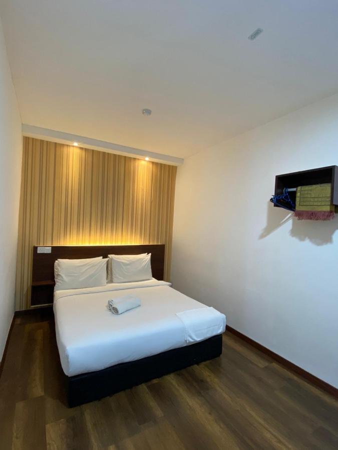 Atabara Boutique Hotel Kuantan Exterior photo